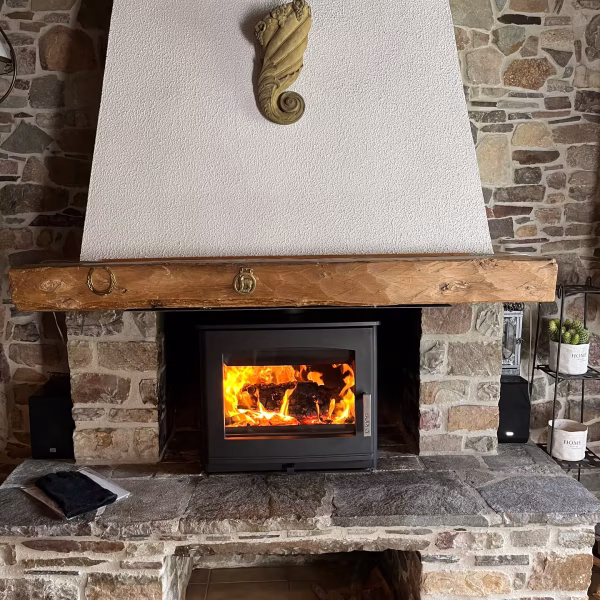 Installation de poêle à bois par L'Artisan du feupoêle à bois